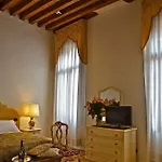 Bed & Breakfast Ca' Cappellis 4*