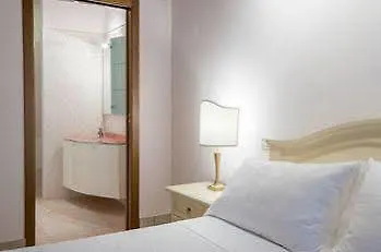 卡卡佩利斯住宿加早餐旅馆 4*