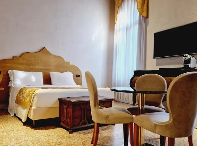 Oda ve Kahvaltı Ca' Cappellis 4*